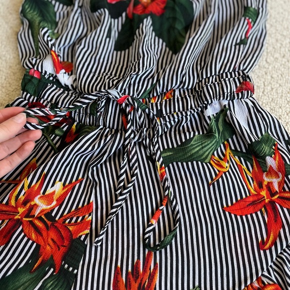 Zaful Strapless Romper - Picture 3 of 4